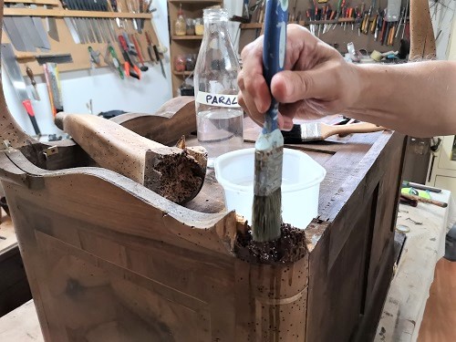 Come consolidare il legno con il Paraloid.